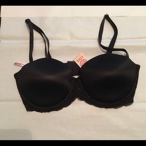 NWT Victoria’s Secret Multi-Way Push-up Black 36C